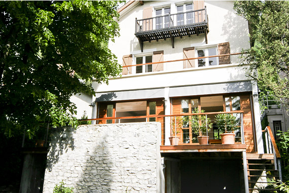 Mur de pierres porteur pour terrasse suspendue